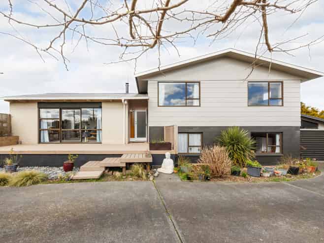 10 Oaklea Avenue, Marton