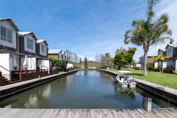 56/1420 Hamurana Road, Mourea