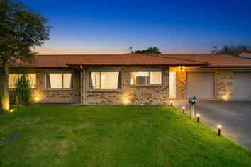 12 Carlas Way, Ranui
