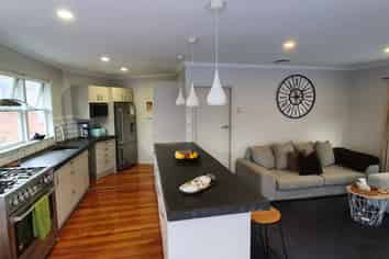 1/34 Valley View Rd, Glenfield