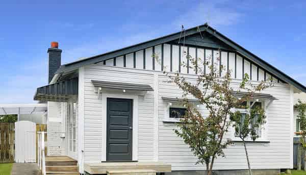 26 Tay Street, Aramoho