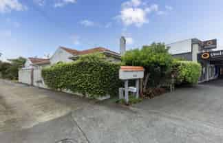 2/722 Manukau Rd, Royal Oak