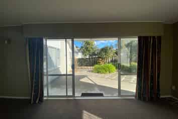 37 Kitchener Street, Lansdowne