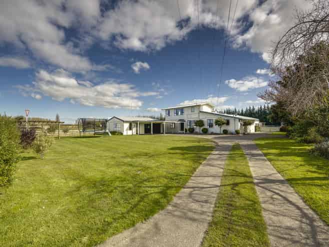 61 Johns Road, Jervoistown