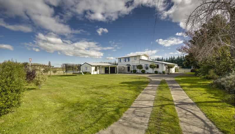 61 Johns Road, Jervoistown