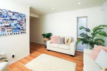 2/47  York Street , Hamilton East