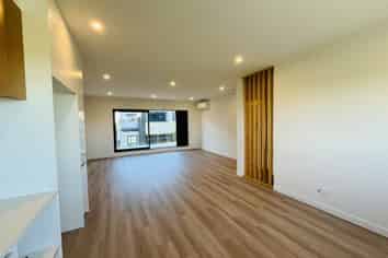 5 Battersby Lane, Mairangi Bay