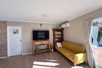 5A Powell Place, Henderson
