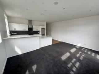 10/151 High Street, Belmont