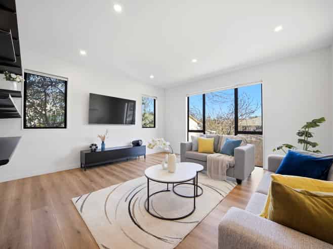 57E Hogans Road, Glenfield