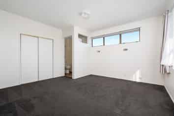 33 Cotswold Avenue, Bishopdale