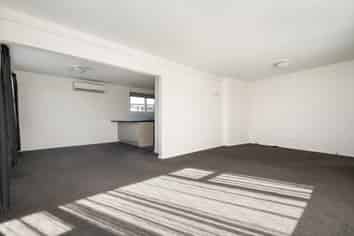 33 Cotswold Avenue, Bishopdale