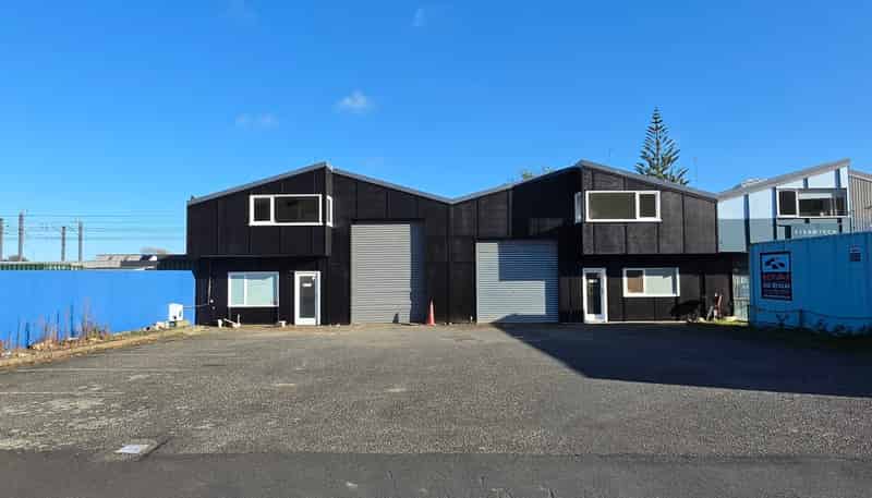 Unit 3 & 4/33 Hinemoa Street, Paraparaumu