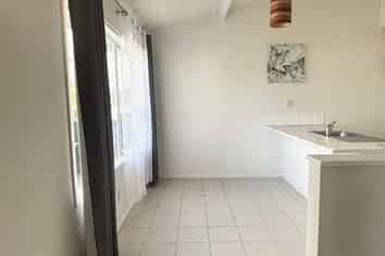 1/23 Woodcote Drive, Glenfield