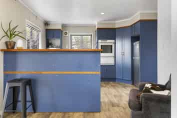 6 Avon Close, Richmond Heights