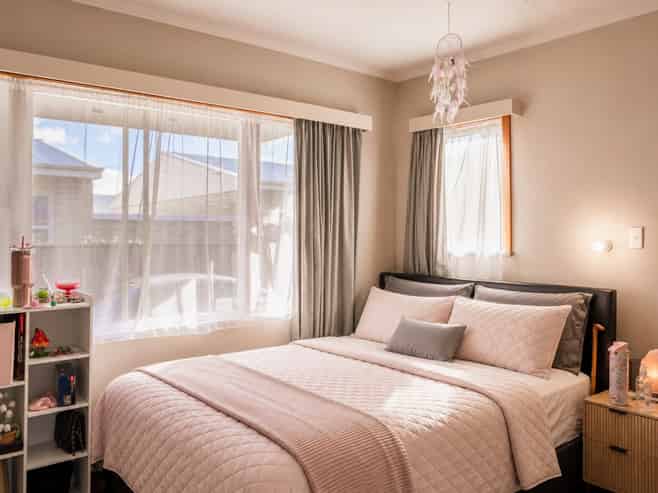 2/210 Grove Road, Mayfair
