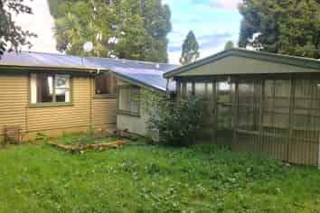 43 Tane Road, Laingholm