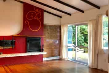 43 Tane Road, Laingholm