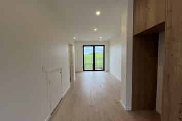 9/23 Makomako Drive, Orewa