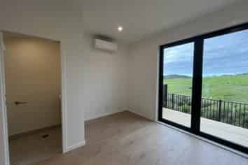 9/23 Makomako Drive, Orewa