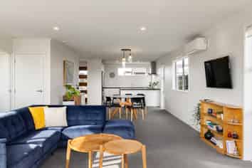 49 Trewern Avenue, Chartwell