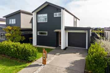 49 Trewern Avenue, Chartwell
