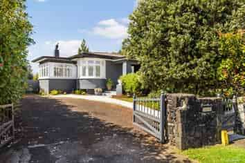 Auckland - Address withheld