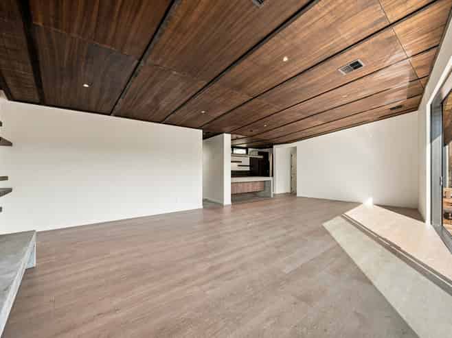 11 Fern Burn Close, Wanaka