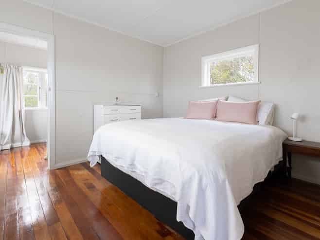 67 Tasman Road, Otaki Beach