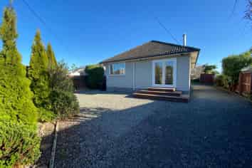 33 Bellbrook Cr, Shirley