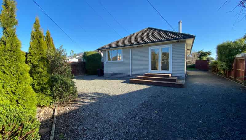 33 Bellbrook Cr, Shirley