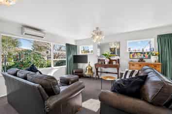 2/175 Milton Street, The Wood