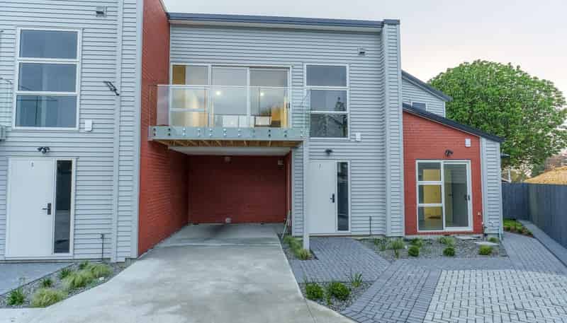 14 Sunlands Drive, Manurewa