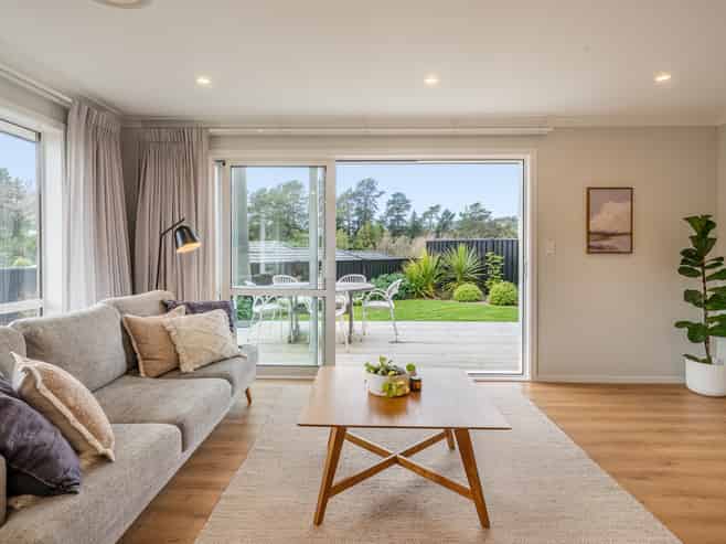 15 Rewarewa Way, Brown Owl