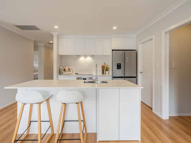 15 Rewarewa Way, Brown Owl