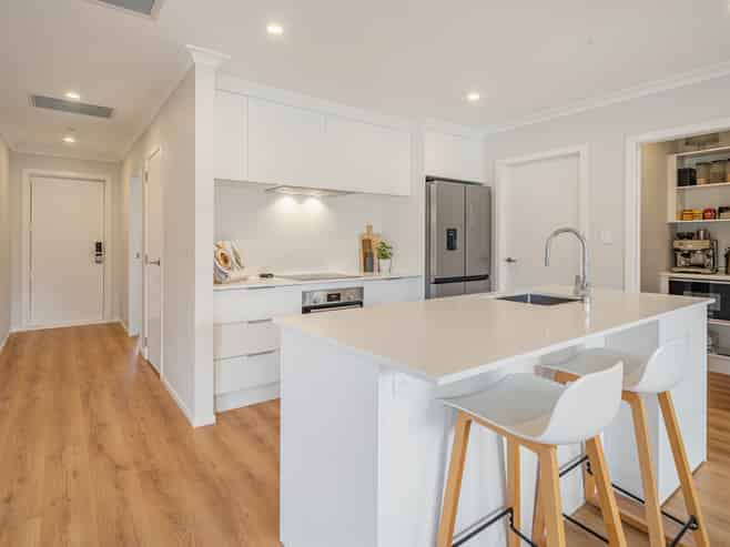 15 Rewarewa Way, Brown Owl