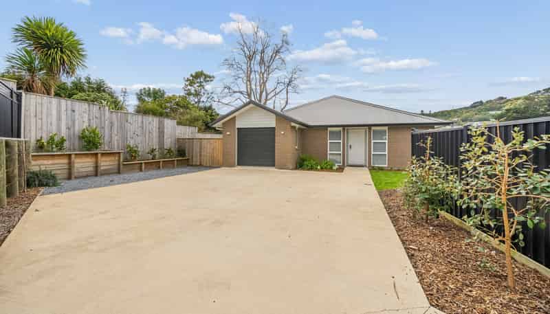 15 Rewarewa Way, Brown Owl