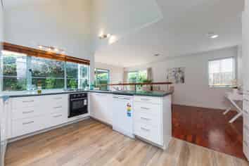 2/131 Portland Road, Remuera