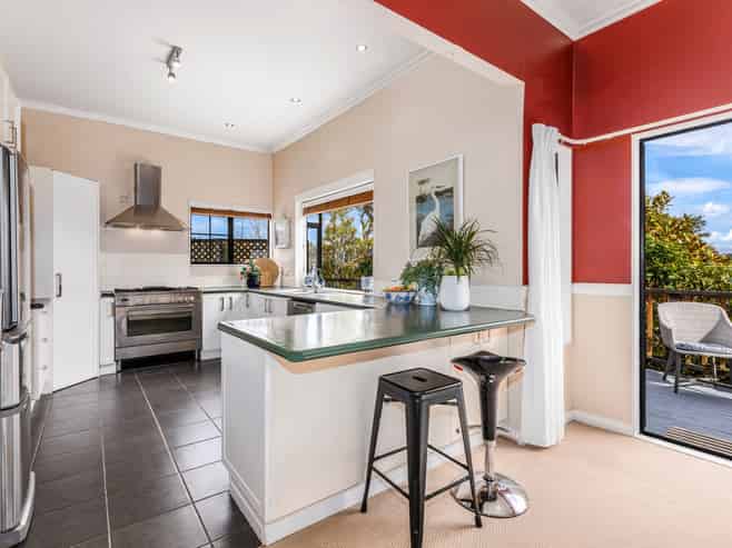6 Samwell Drive, Whitby