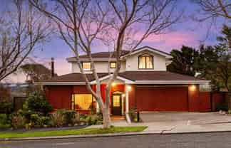 6 Samwell Drive, Whitby