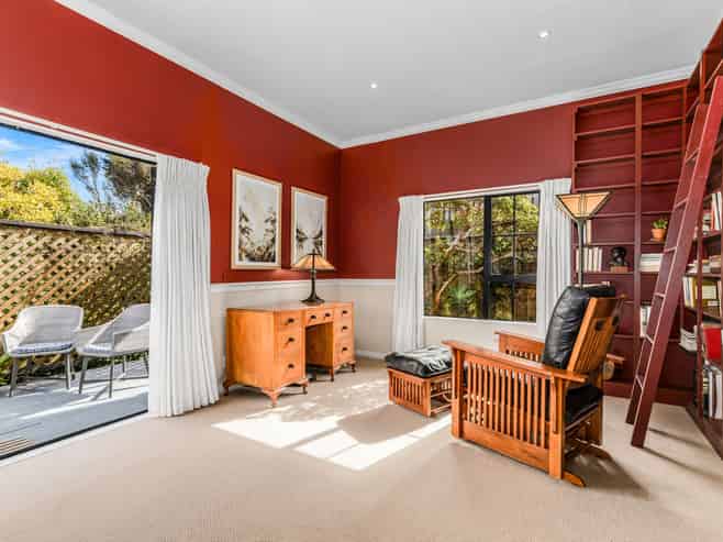6 Samwell Drive, Whitby