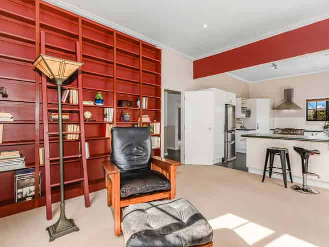 6 Samwell Drive, Whitby