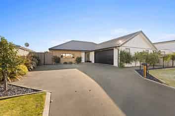 33 Te Hurunui Drive, Pegasus
