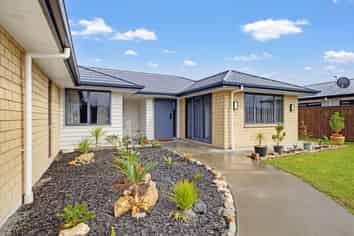 27 Costello Drive, Ngatea