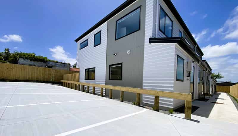 4/16 Collie Road, Pukekohe