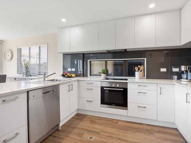 21 Irving Place, Hobsonville
