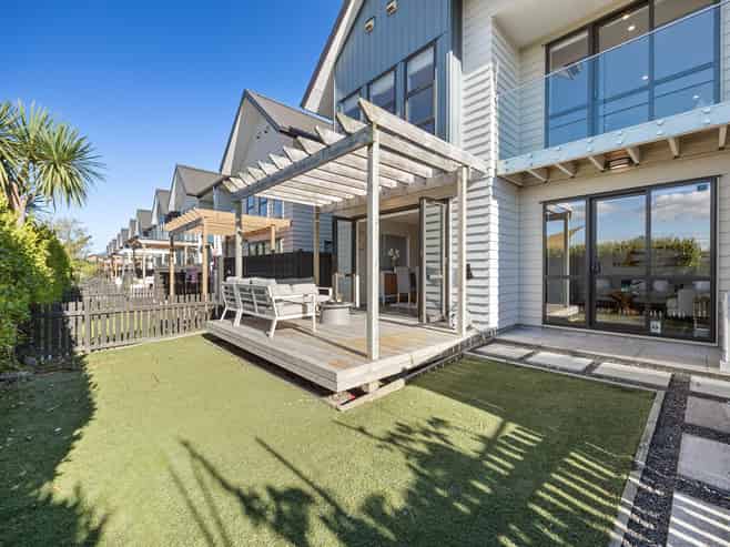 21 Irving Place, Hobsonville