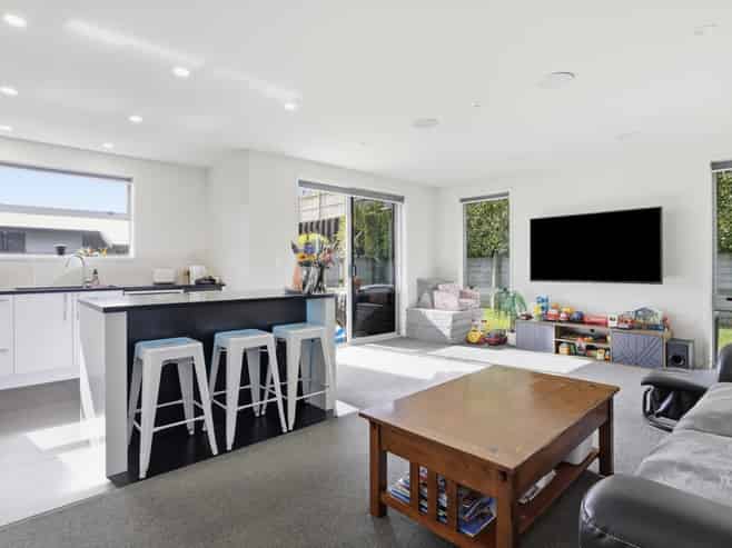 105 Ballintoy Park Drive, Welcome Bay