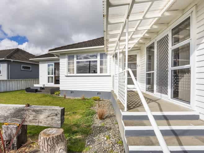 196 Cambridge Street, Levin