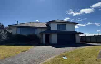 32 Vaucluse Drive, Nukuhau